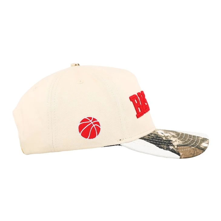 5 Panels Baseball Caps With Custom Three-dimensional Chain Embroidery